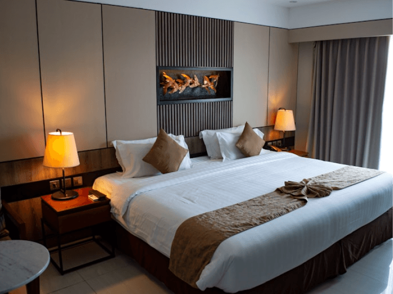 Hotel guest room